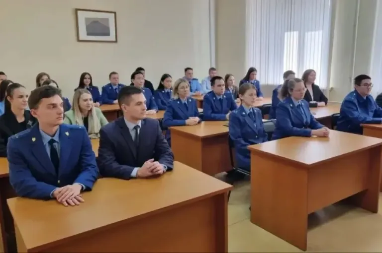 В Хабаровске 25 прокуроров прошли обучение по борьбе с коррупцией