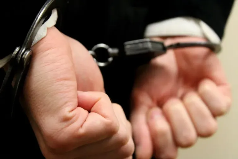 В Хабаровске директор фирмы украл технику из строящегося дома
