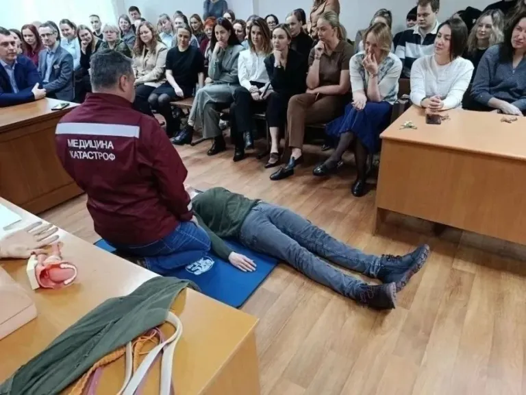 Почти 3500 человек прошли обучение тактической медицине в Хабаровске