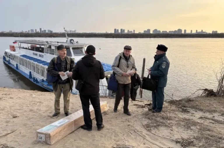 Дачникам на островах Хабаровска запретили жечь мусор и траву