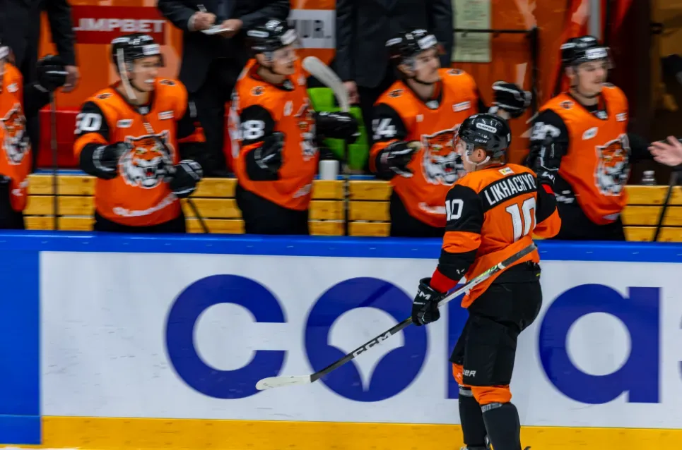 «Амур» обыграл «Барыс» со счётом 5:2 в Хабаровске