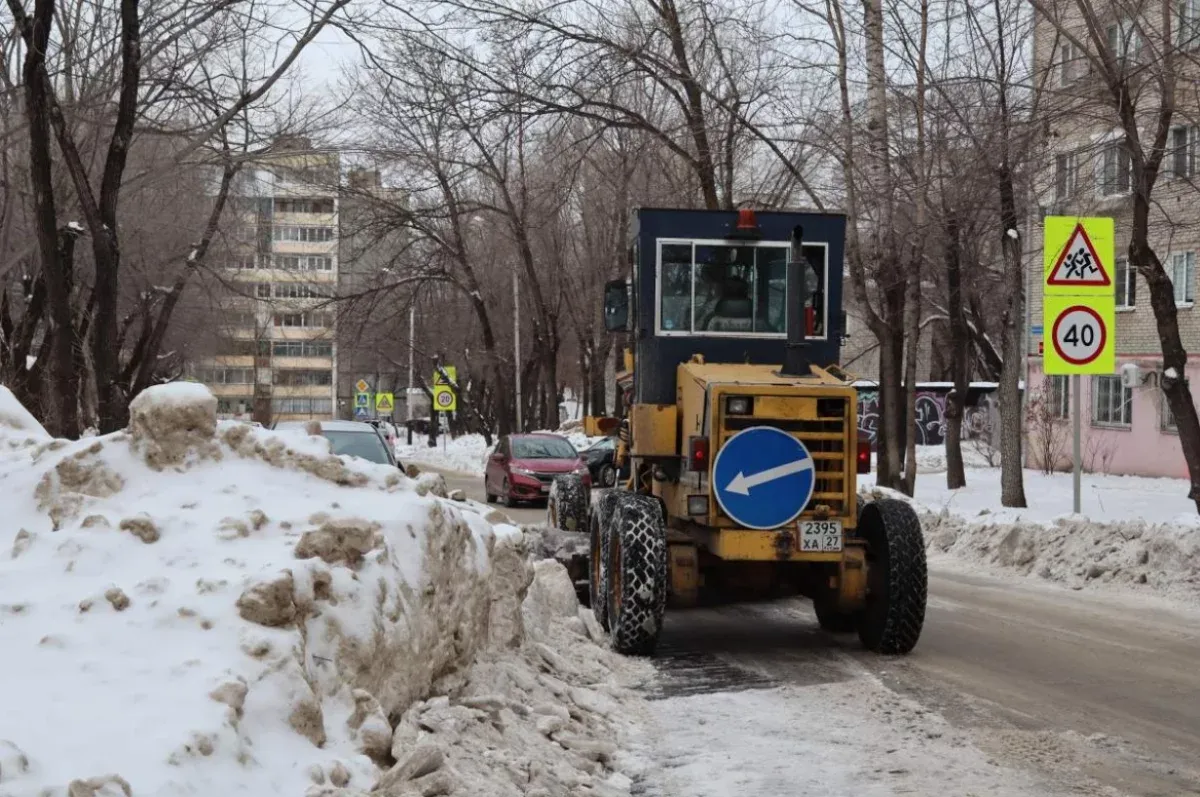 В Хабаровске дороги будут чистить круглосуточно во время снегопадов