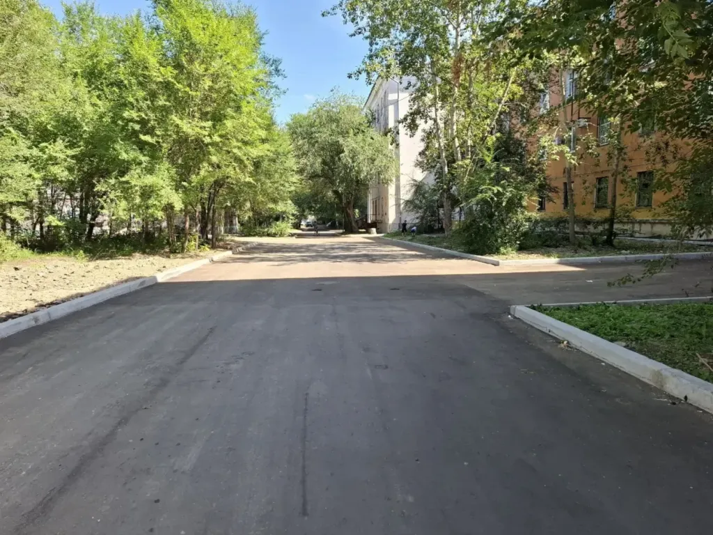 В Комсомольске-на-Амуре отремонтировали пять дворов